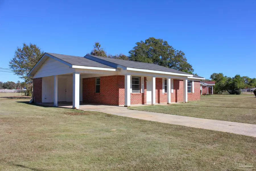 141 Holt St, Flomaton, AL 36441 - Image #3