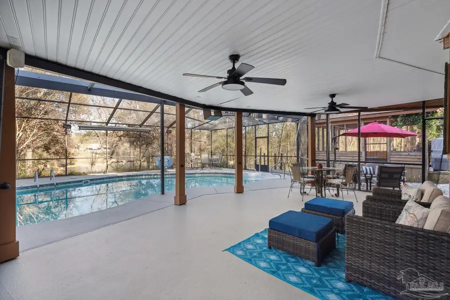 7434 Pine Lake Cir, Milton, FL 32570 - Image #3