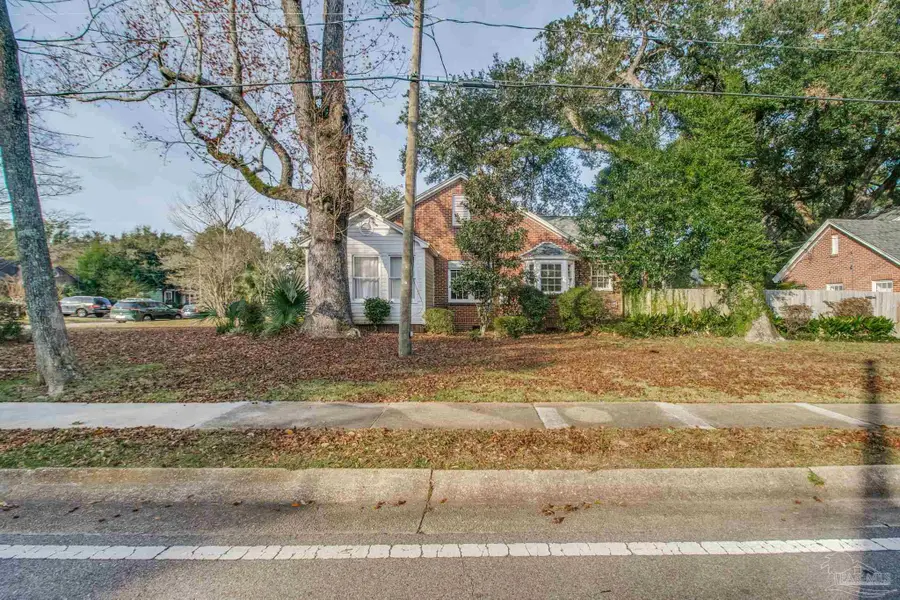 500 W Mallory St, Pensacola, FL 32501 - Image #3