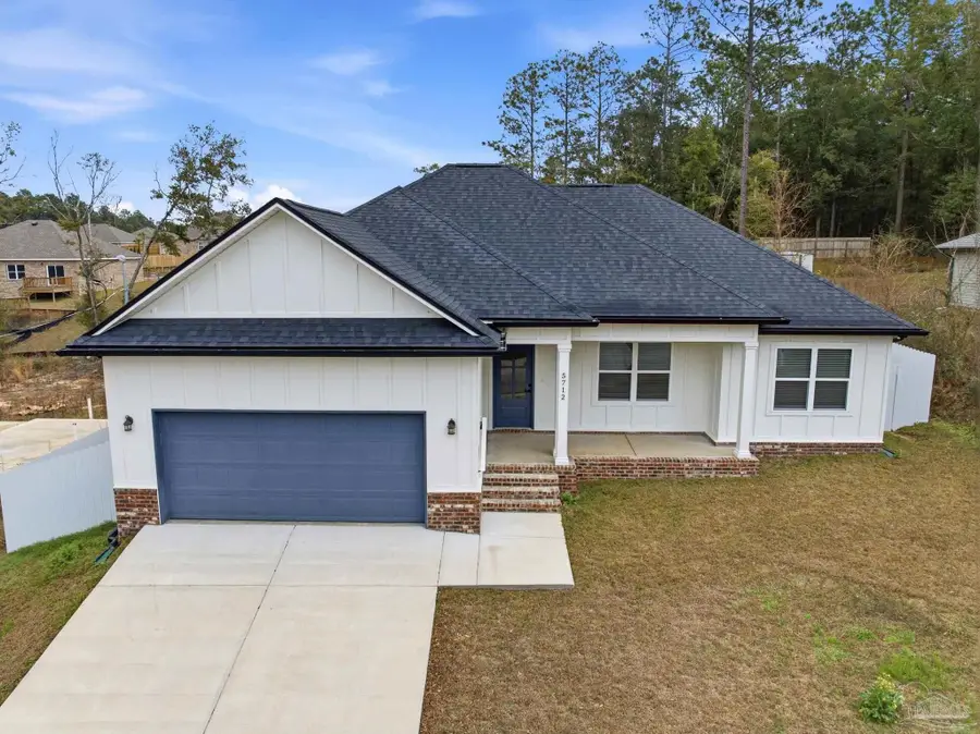 5712 Riviera Dr, Milton, FL 32583 - Image #2