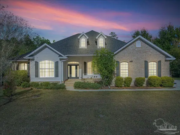 5718 Sparkleberry Ln, Pensacola, FL 32526