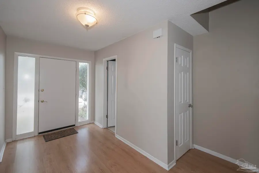 3400 Wimbledon Dr #5, Pensacola, FL 32504 - Image #3