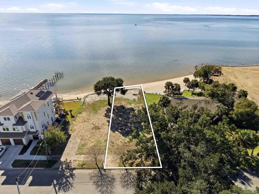 1419 Sonia St, Pensacola, FL 32502 - Image #2