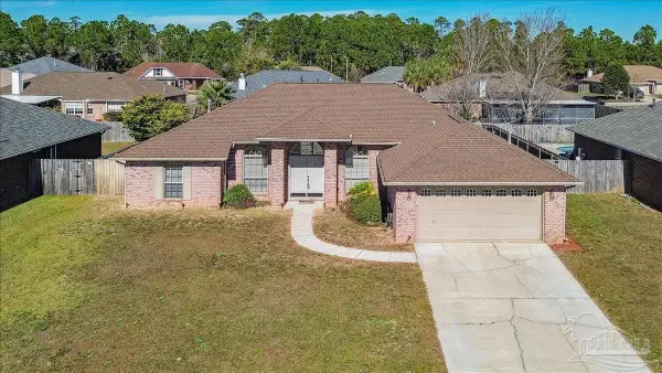 1129 Freeboard Blvd, Pensacola, FL 32507