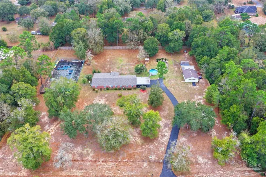 5637 Camellia Ave, Milton, FL 32570 - Image #2