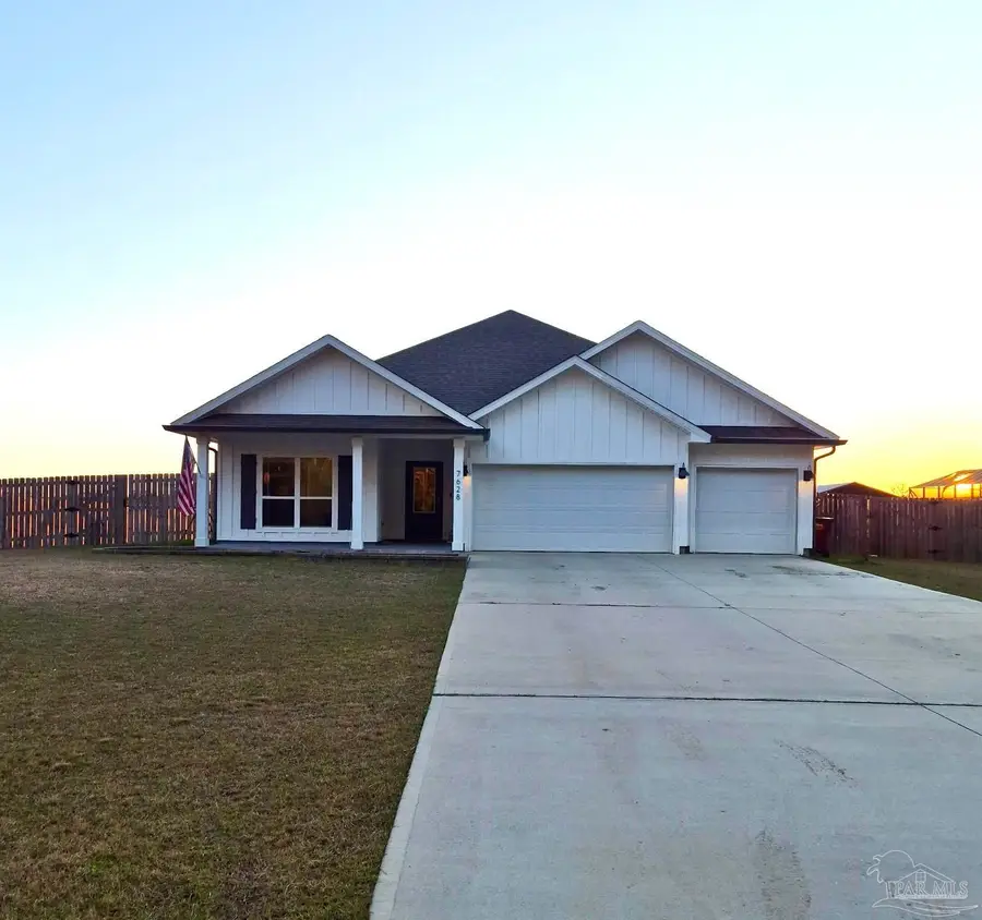 7628 Dewey Jernigan Rd, Pace, FL 32571 - Image #2