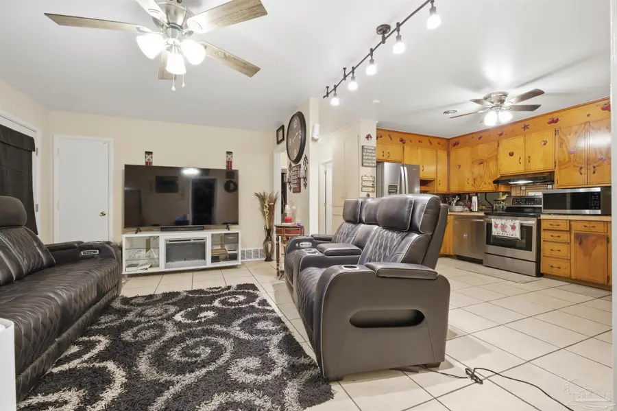 6351 Judkins Dr, Pensacola, FL 32504 - Image #3