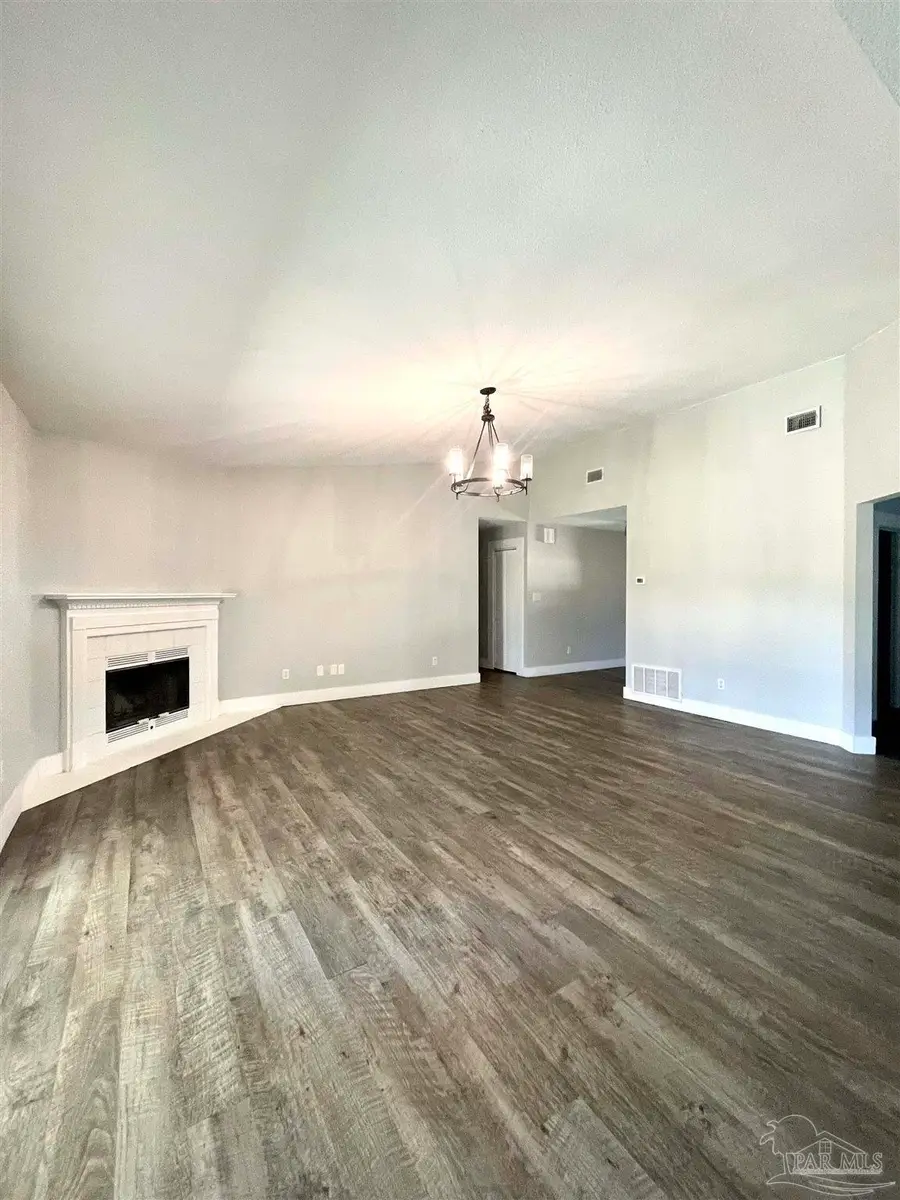 6623 Ridge Crest Dr, Milton, FL 32570 - Image #3