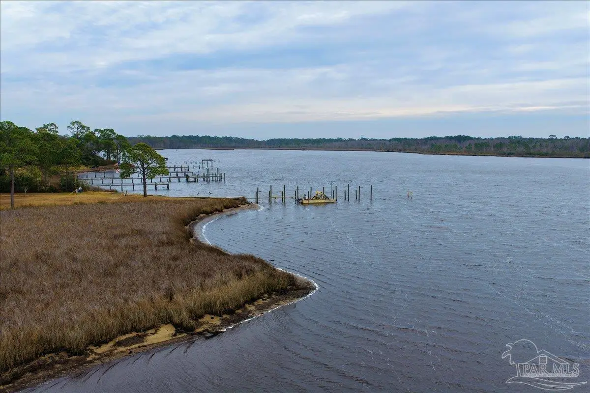 3060 Safronia Shores Rd, Navarre, FL 32566 - #1