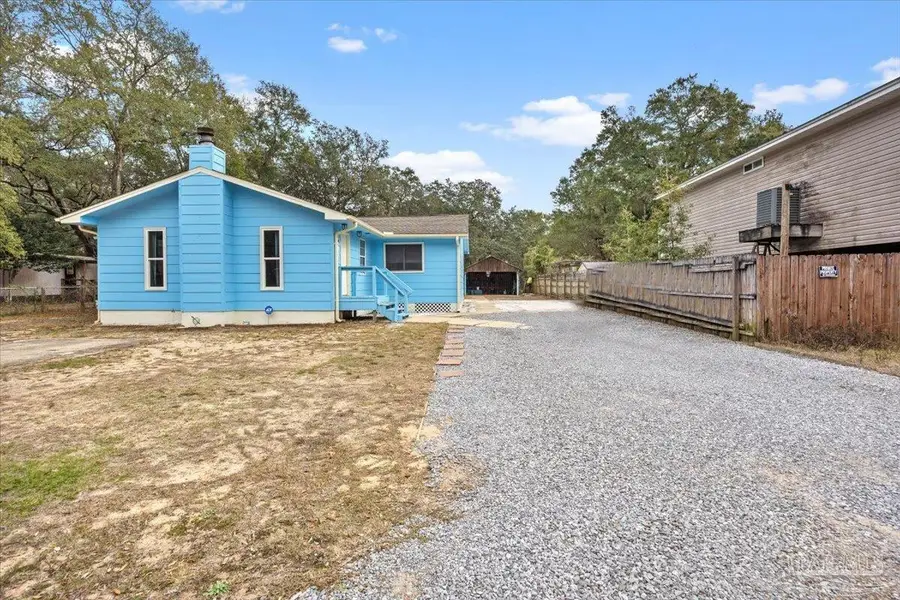 3060 Safronia Shores Rd, Navarre, FL 32566 - #2