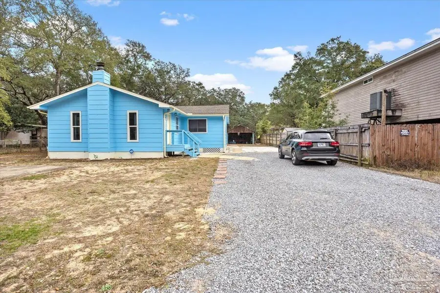 3060 Safronia Shores Rd, Navarre, FL 32566 - #3