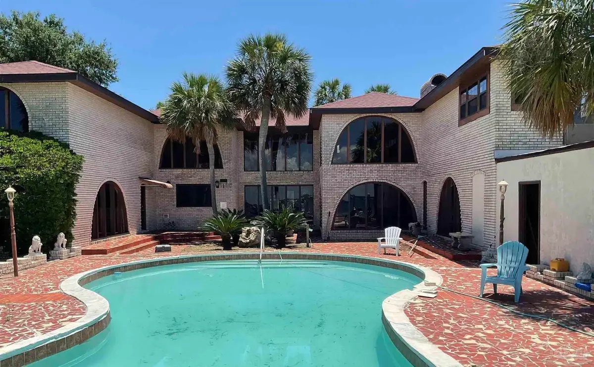 239 Sabine Dr, Pensacola Beach, FL 32561 - #1