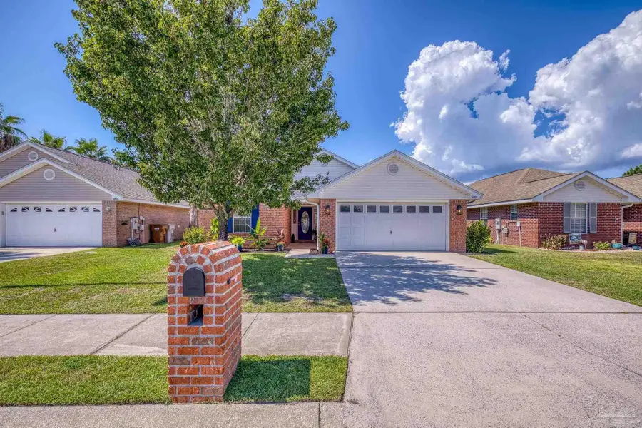 3747 Boardwalk Ct, Gulf Breeze, FL 32563 - Image #2