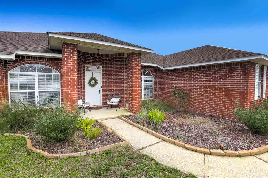 5458 Keel Dr, Pensacola, FL 32507 - Image #2