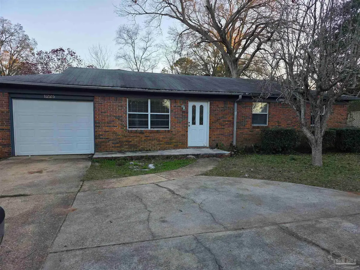 1225 Fretz St, Pensacola, FL 32534 - Image #1
