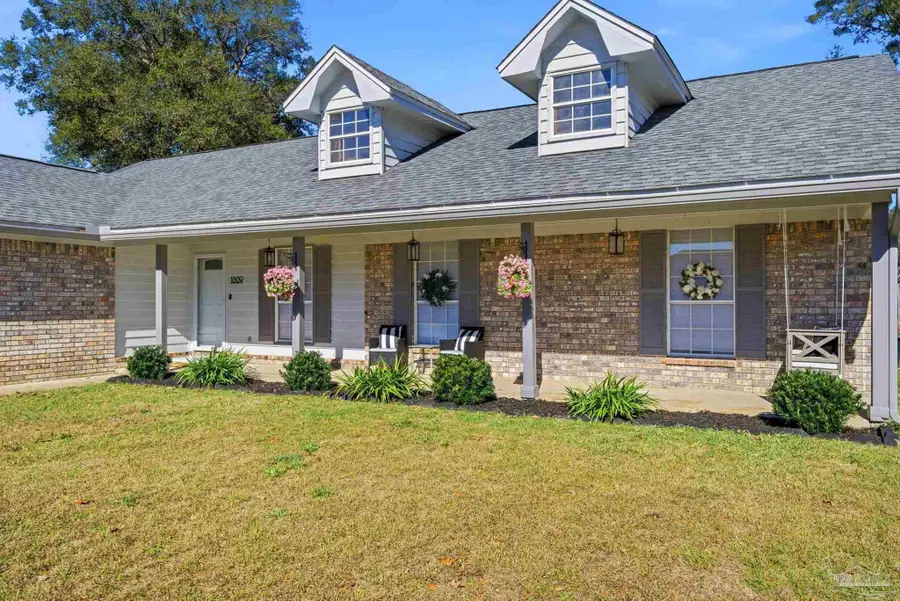 1809 Donegal Dr, Cantonment, FL 32533 - Image #2