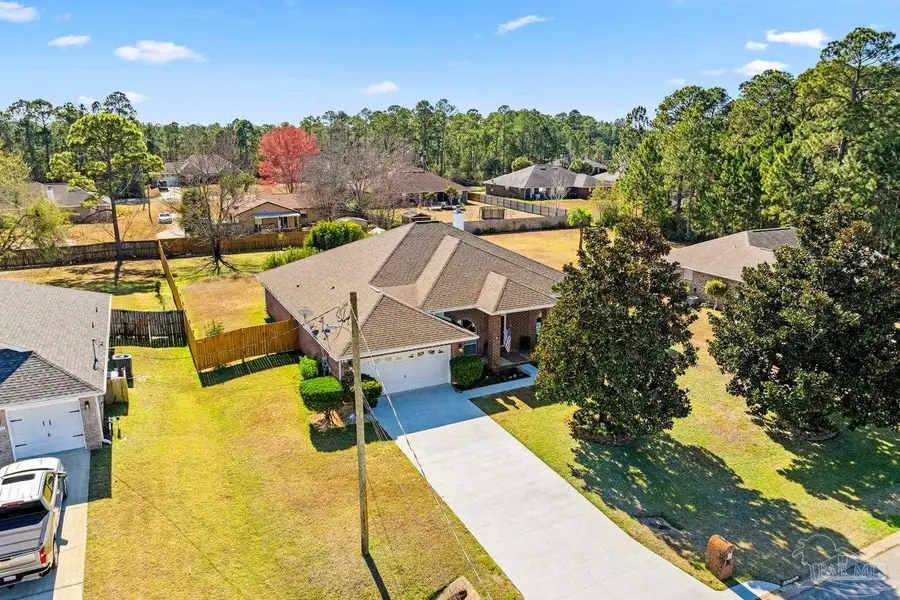 6669 Liberty St, Navarre, FL 32566 - Image #3