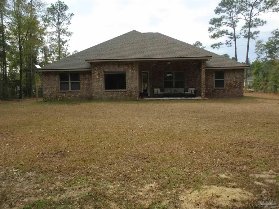 6782 Beaudry Ln, Milton, FL 32570 - Image #2