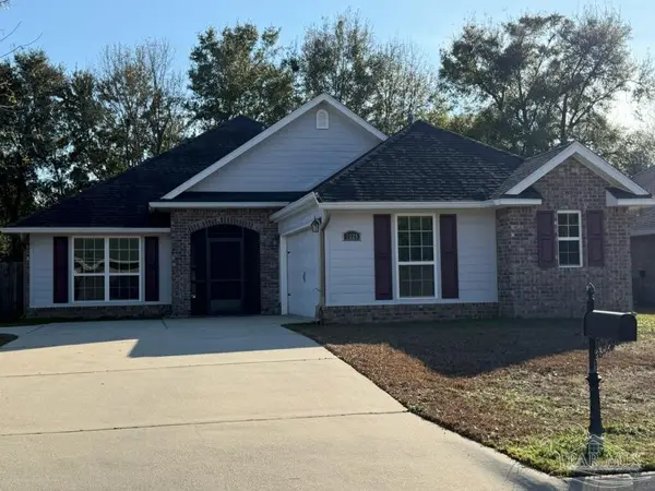 7329 Farmers Rd, Pensacola, FL 32526