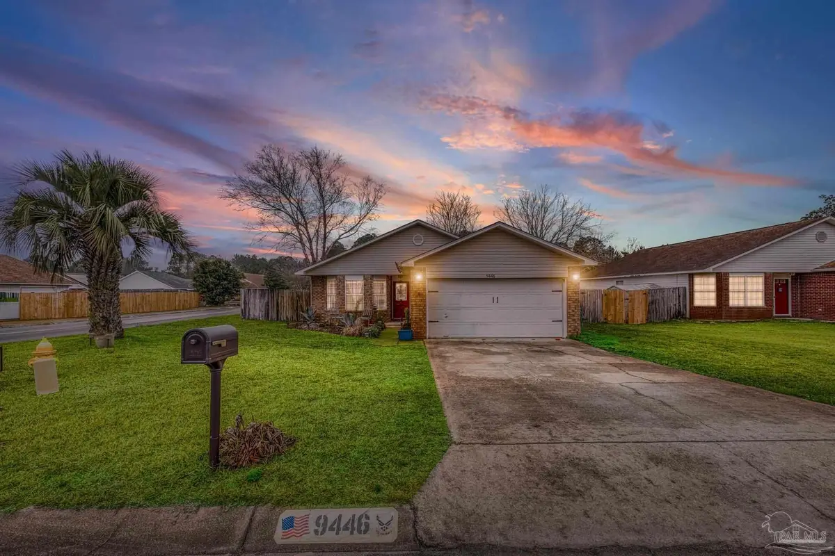 9446 Parker Pl Dr, Navarre, FL 32566 - Image #1