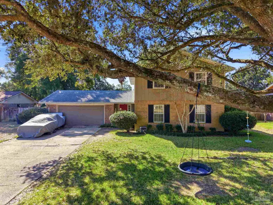 4201 Crawford Dr, Pensacola, FL 32504 - Image #2
