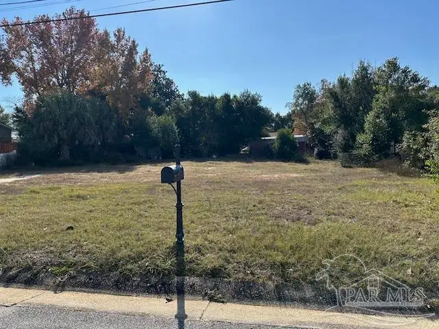 2039 Colony Rd, Pensacola, FL 32526 - Image #2