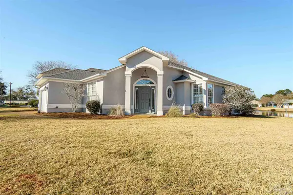 3236 Kingsmill Dr, Pace, FL 32571