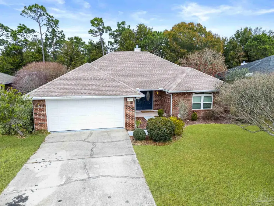 1522 Sandcliff Dr, Pensacola, FL 32507 - Image #2