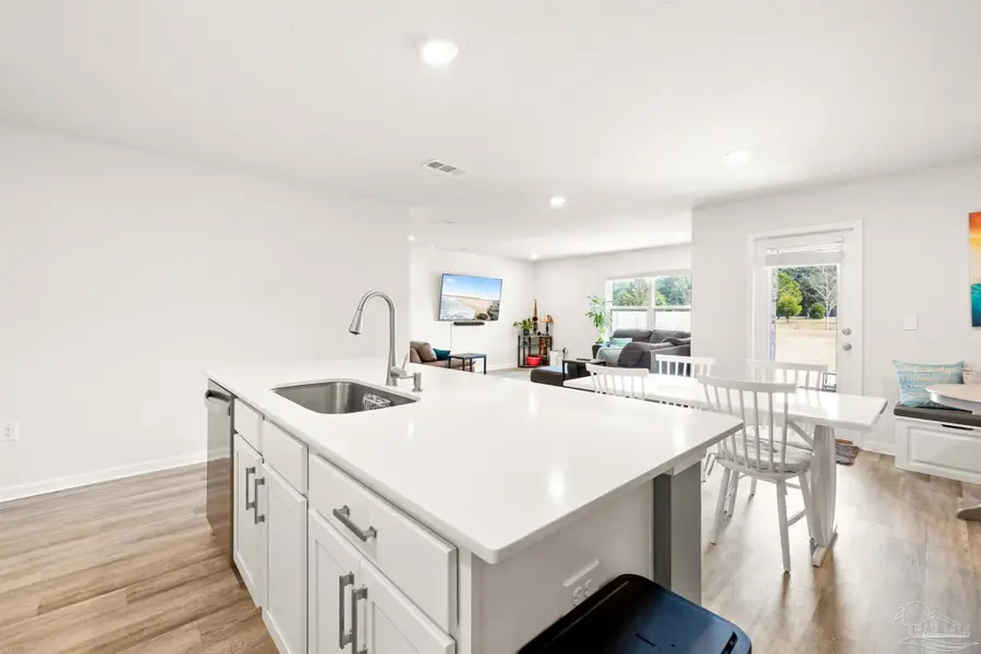 4774 Carl Booker Rd, Milton, FL 32583 - Image #2