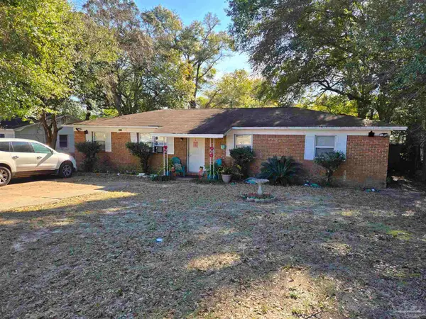 7075 Ben Sasser Dr, Pensacola, FL 32506