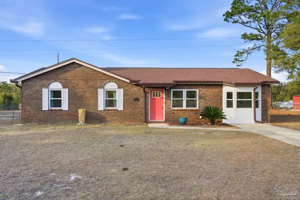 5712 Sunflower Ave, Milton, FL 32570