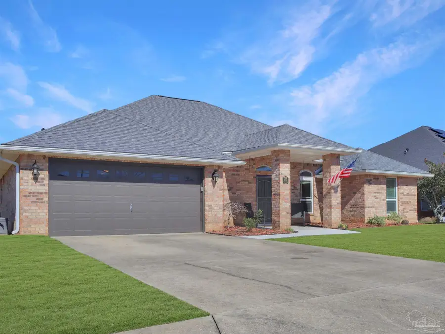 2338 Tall Oak Dr, Cantonment, FL 32533 - Image #3