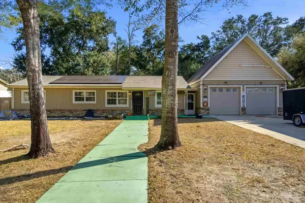 4708 Dean Dr, Pace, FL 32571