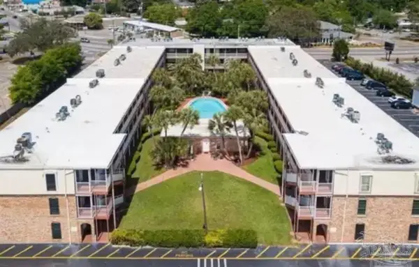 600 Scenic Hwy, Pensacola, FL 32503