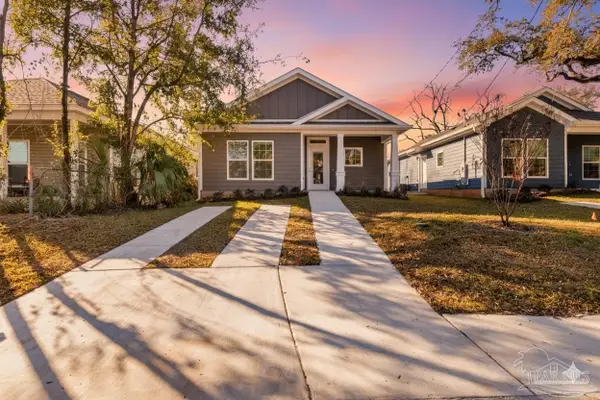 1105 W Gonzales St, Pensacola, FL 32501