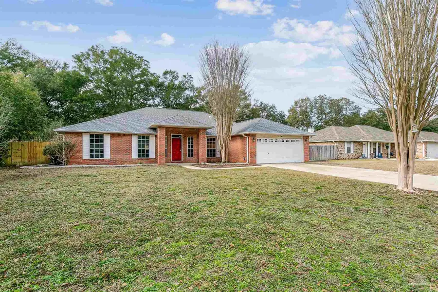 5181 Hawks Nest Dr, Milton, FL 32570 - #2