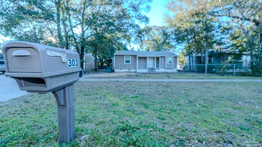 303 Chaseville St, Pensacola, FL 32507 - Image #2