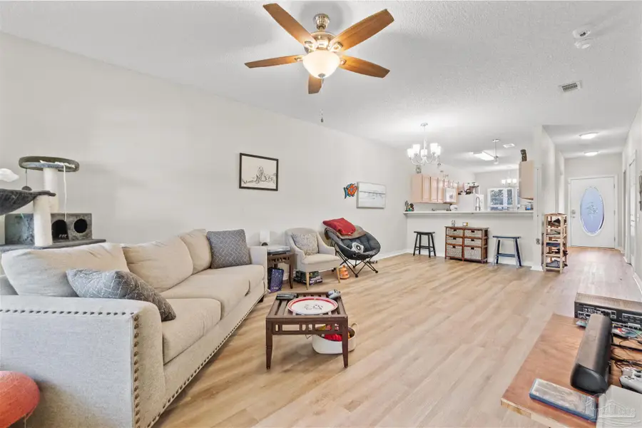 5870 Spanish Trail, Pensacola, FL 32504 - Image #3