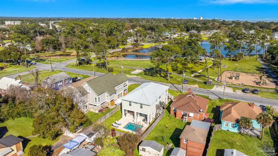407 S 2nd St, Pensacola, FL 32507 - #2