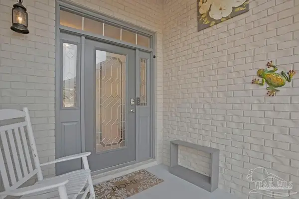 4660 Nottingham Creek Ct, Pace, FL 32571