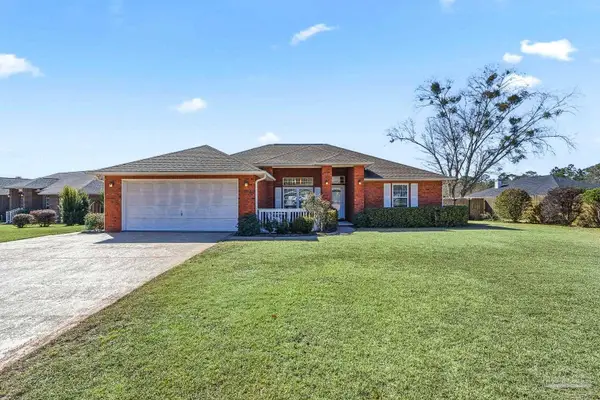 5434 Stafford Cir, Pace, FL 32571