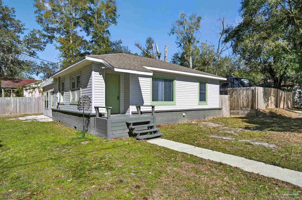 5260 Milton Trl, Milton, FL 32583 - #1
