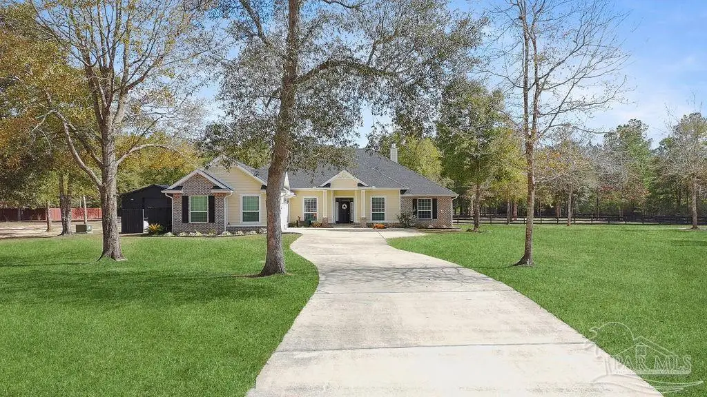 6994 Foxboro Cir, Pace, FL 32571 - #1