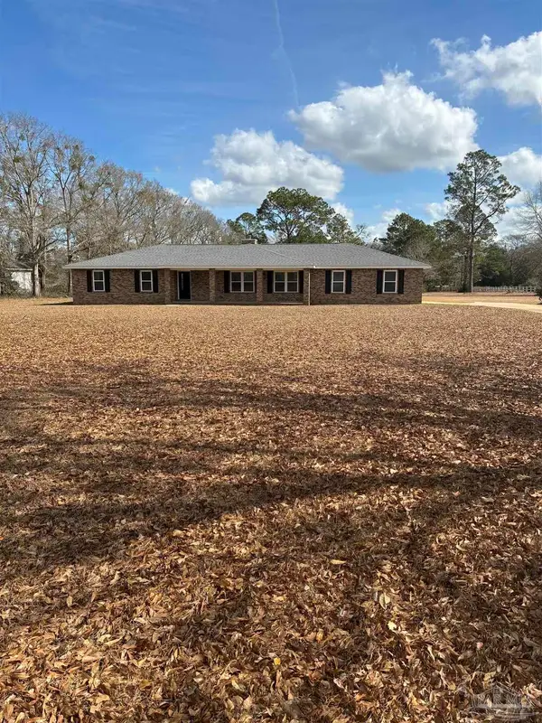 4340 Molino Meadows Rd, Molino, FL 32577