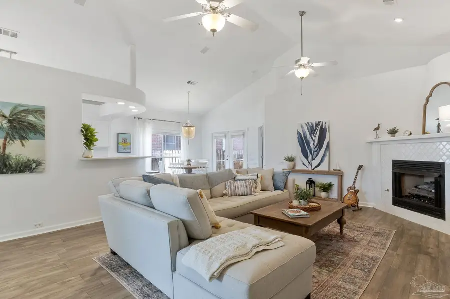 1233 Autumn Breeze Cir, Gulf Breeze, FL 32563 - #3