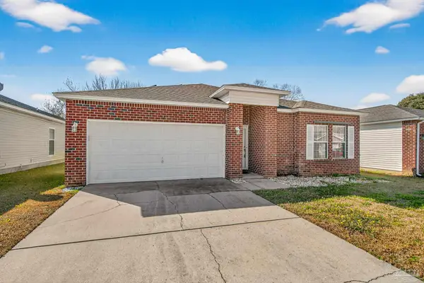 627 Saleta St, Pensacola, FL 32534