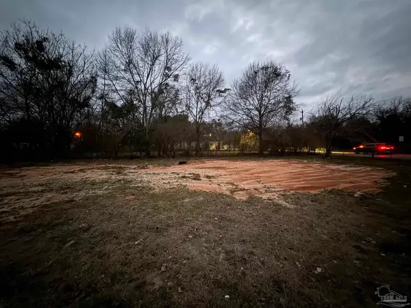 502 Washington St, Pensacola, FL 32533