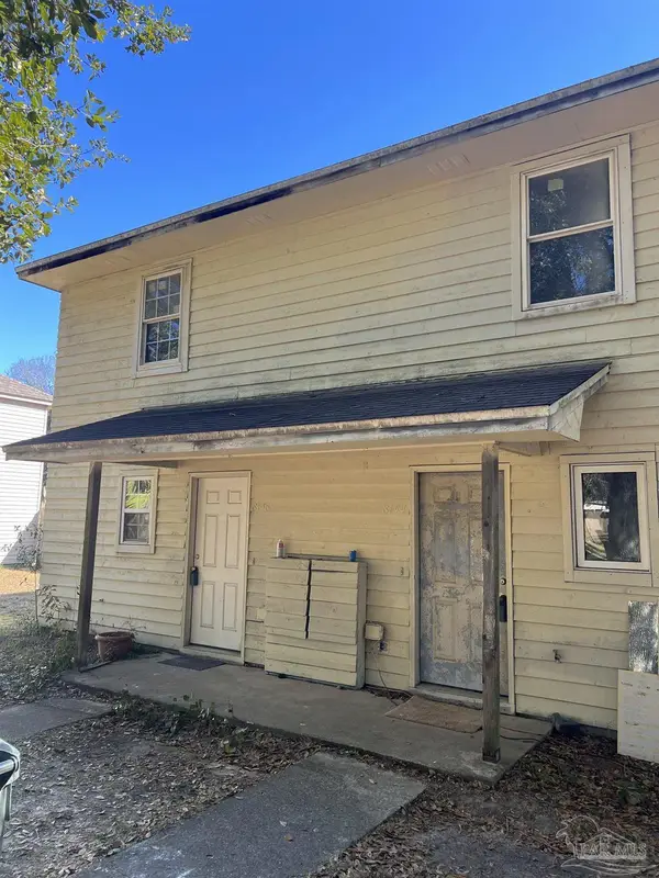 8144 Stonebrook Dr, Pensacola, FL 32514