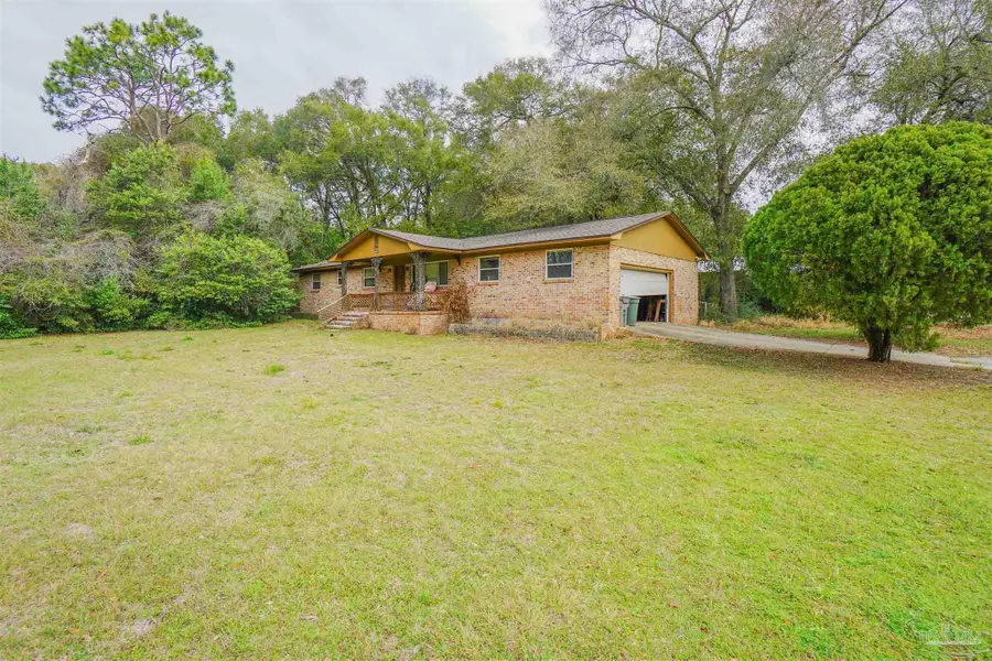 6401 Myrtle Hill Cir, Pensacola, FL 32506 - #2