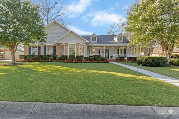 1411 Colwyn Dr, Cantonment, FL 32533